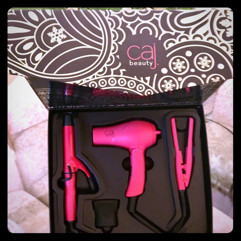 CAJ BEAUTY SUPER MINI TOOL SET